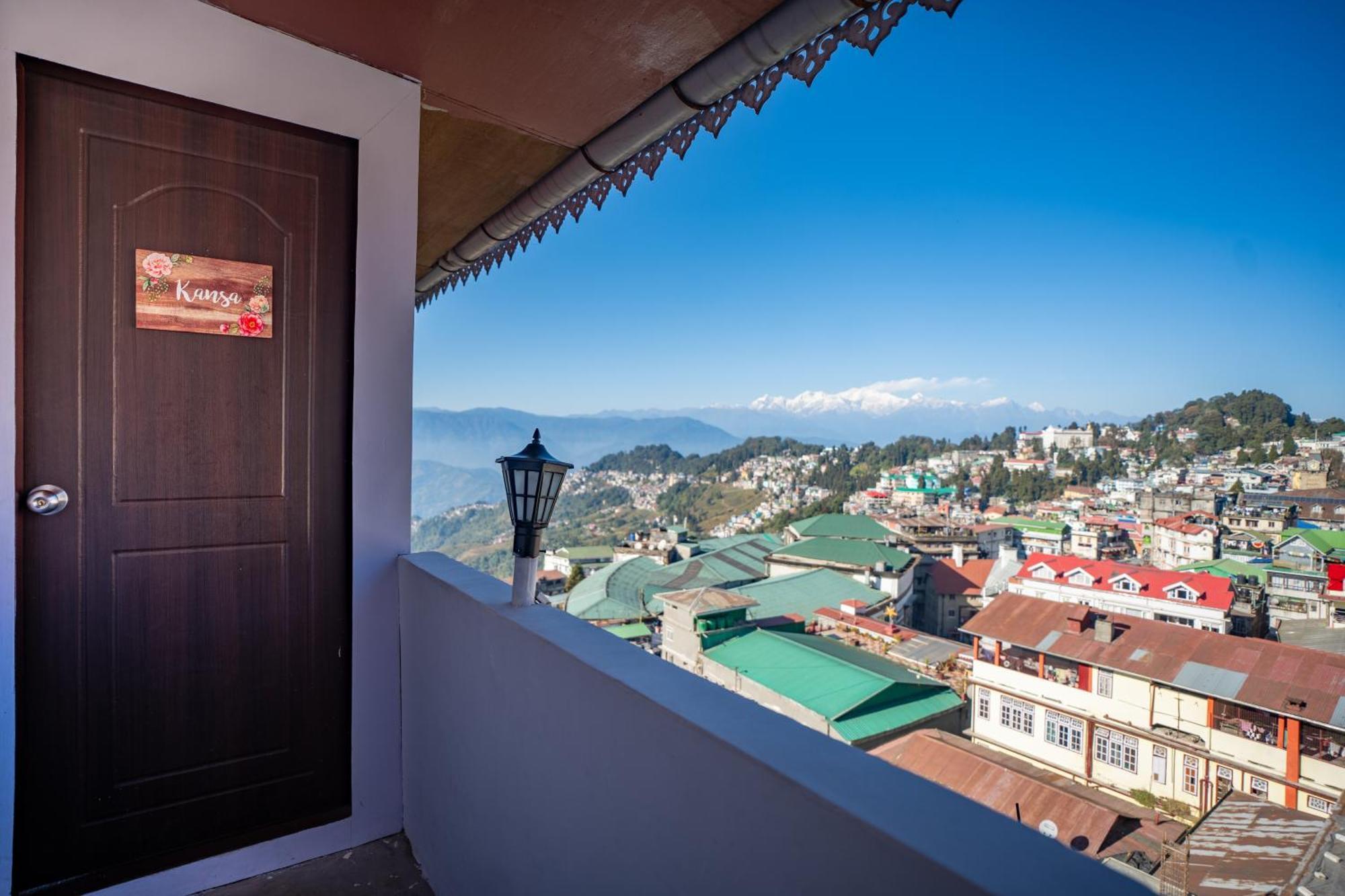 Monratino Himadrie -2 Mins Walk From Mall Road - All Rooms Have Kanchenjunga Mountain View Darjeeling  Eksteriør bilde