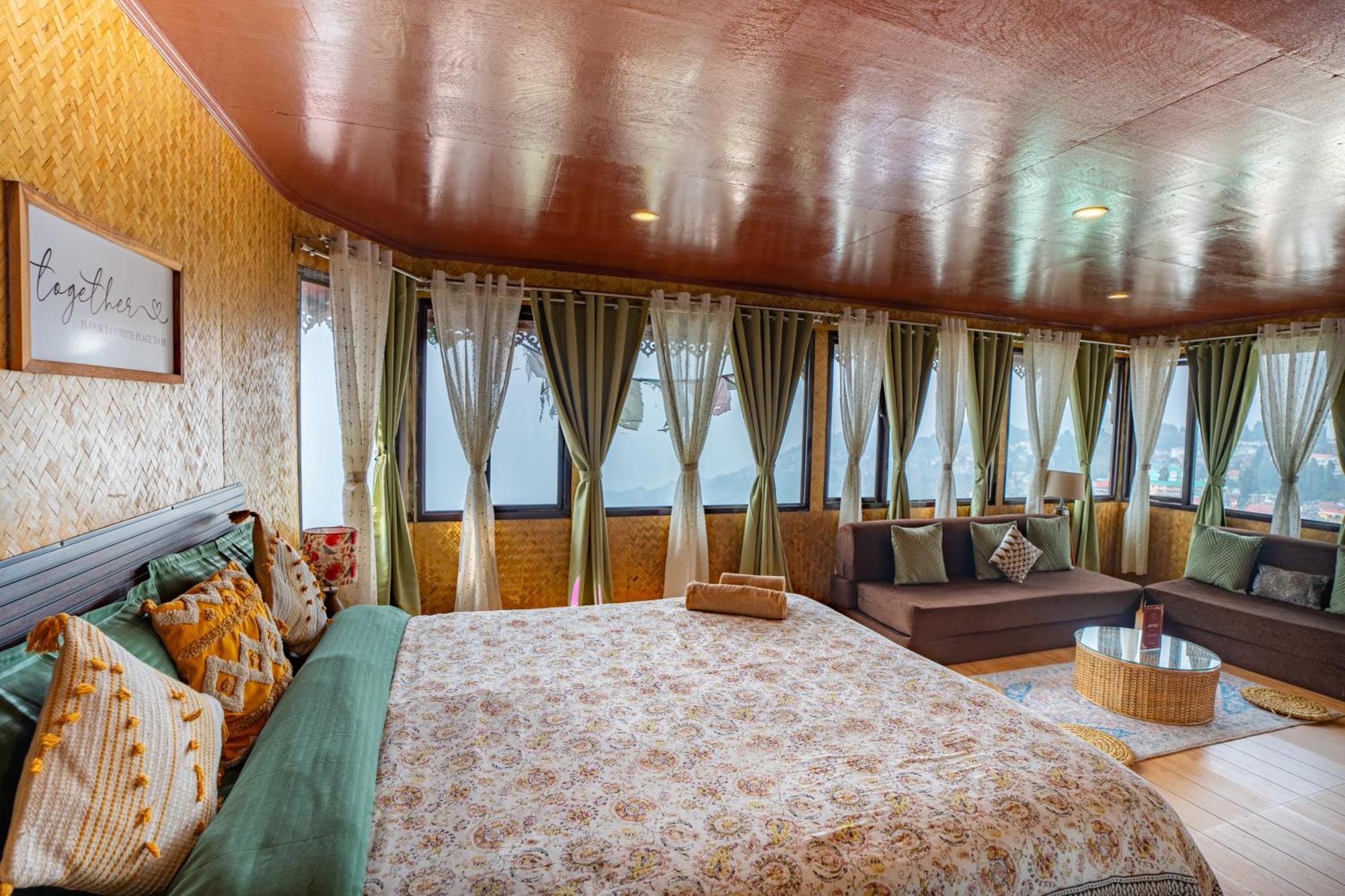 Monratino Himadrie -2 Mins Walk From Mall Road - All Rooms Have Kanchenjunga Mountain View Darjeeling  Eksteriør bilde