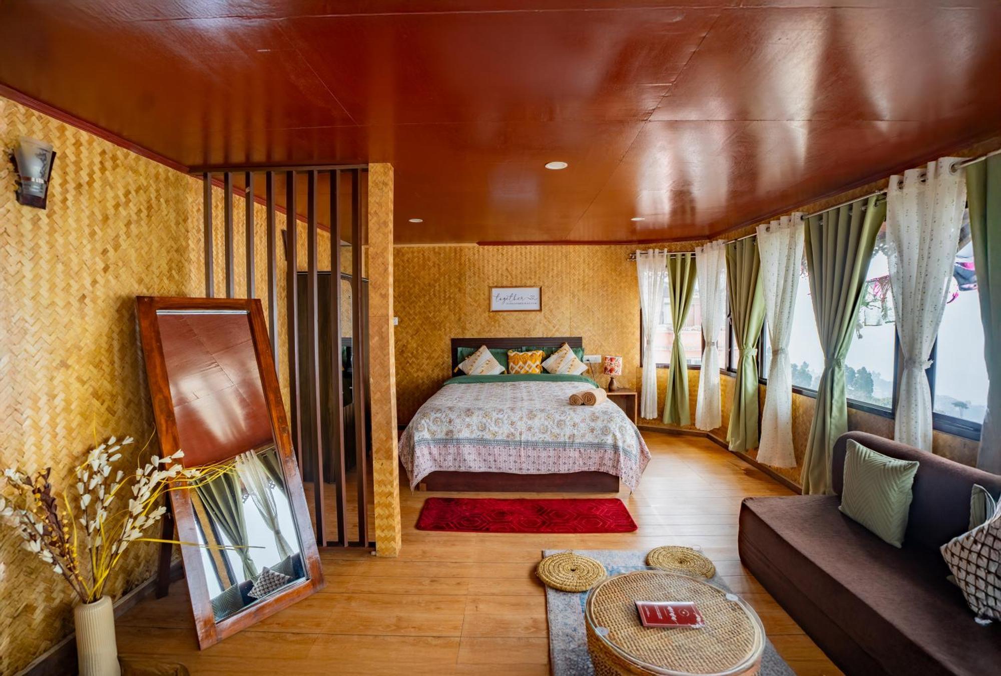 Monratino Himadrie -2 Mins Walk From Mall Road - All Rooms Have Kanchenjunga Mountain View Darjeeling  Eksteriør bilde